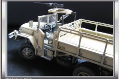 military-truck02_20111130_1558510907